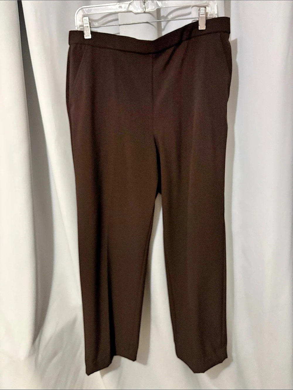 Briggs New York Straight Leg Pants in Brown Size 14 Like New
